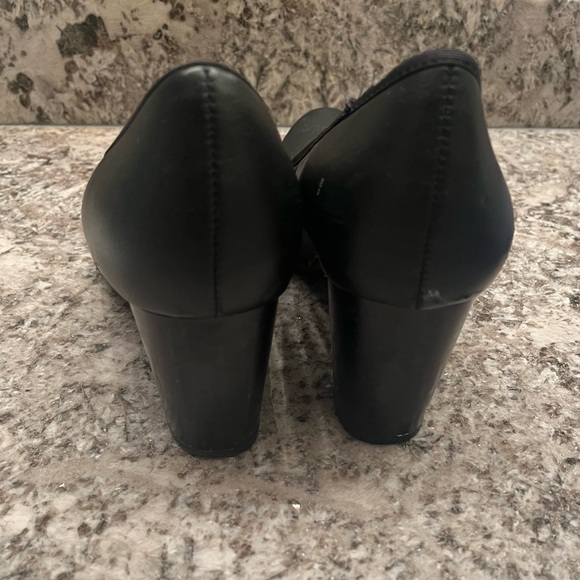 Naturalizer round toe pump - Picture 4 of 7